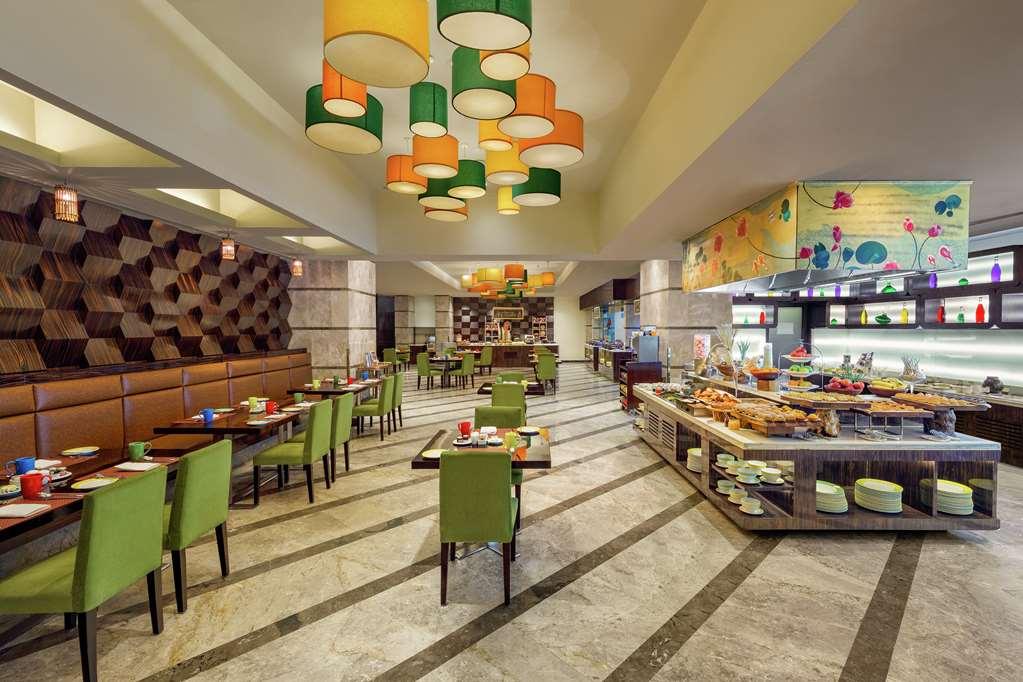 Doubletree By Hilton Gurgaon New Delhi Ncr Hotel Restaurante foto